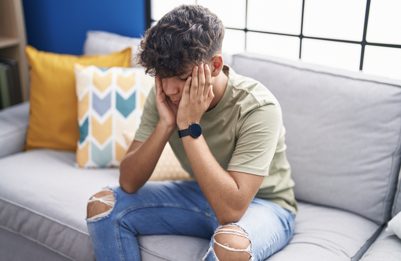 What are 5 warning signs of stress in teens?